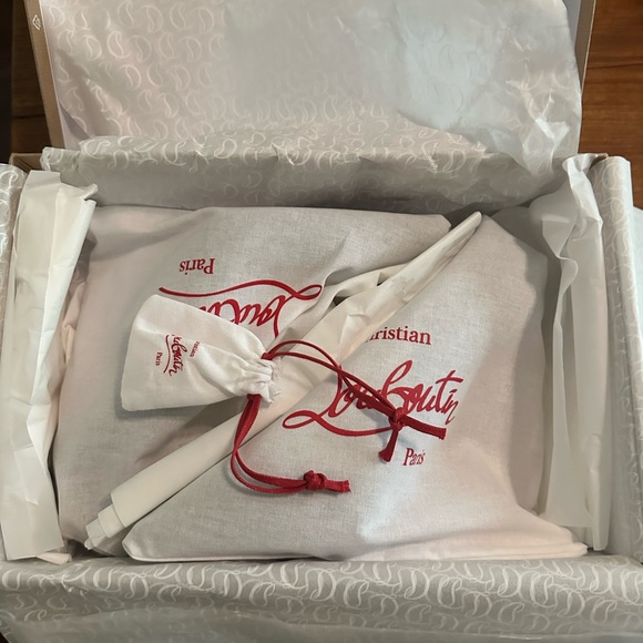 Christian Louboutin Lipstrass Black Crepe Satin 100MM 39 IT PRICE FIRM - Picture 14 of 17